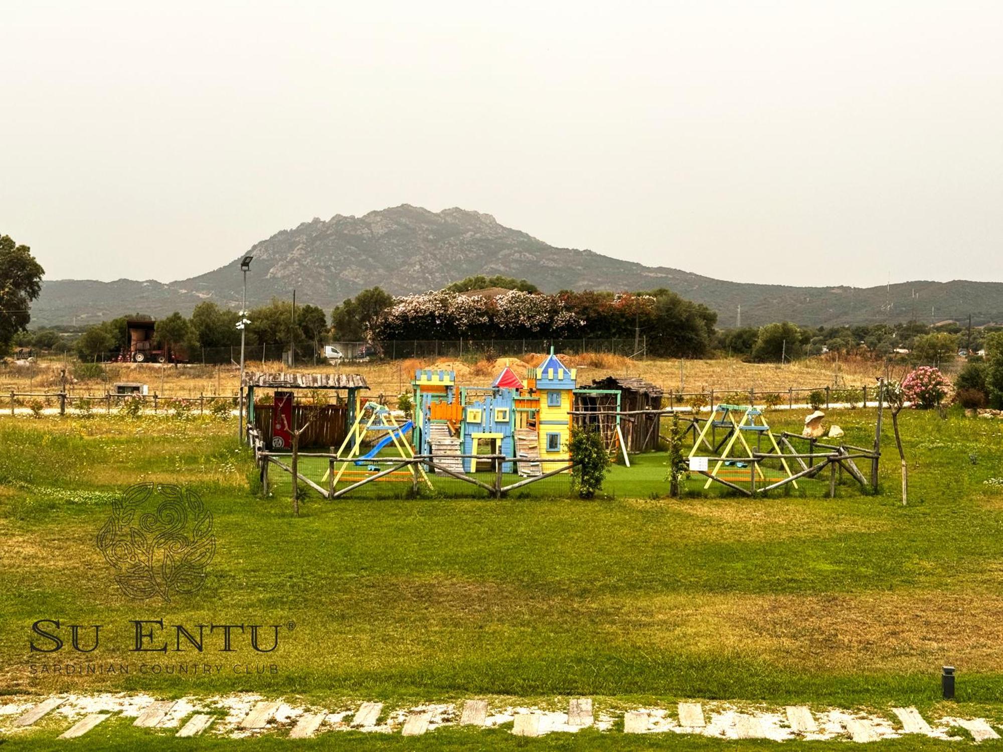 Su Entu Sardinian Country Club Hotel ออลเบีย ภายนอก รูปภาพ