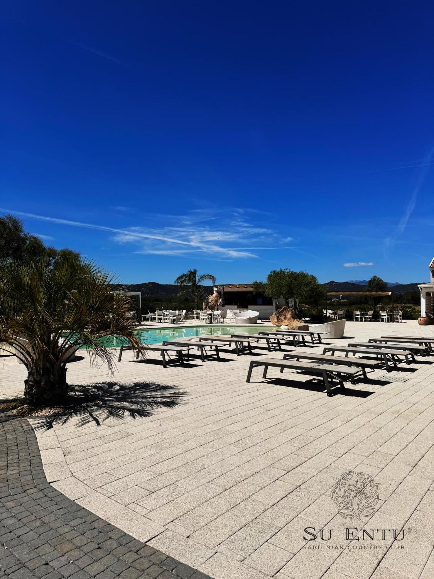 Su Entu Sardinian Country Club Hotel ออลเบีย ภายนอก รูปภาพ